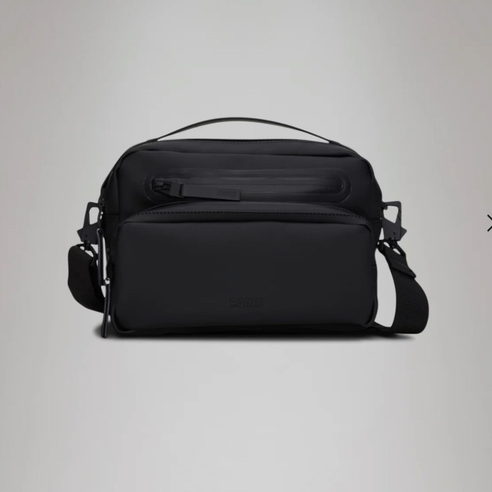 NWT Rains Cargo Box Bag in Metallic Gray  $135 - Picture 4 of 6
